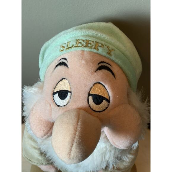 10" Standing Sleepy Plush Doll Snow White Dwarf The Disney Store - Picture 2 of 4